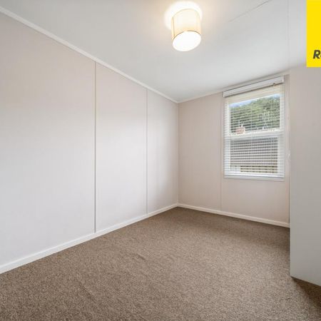 Perfectly Located Ainslie Home - Photo 5