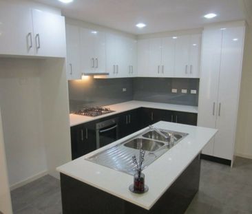 Modern townhouse In a private setting! GREAT LOCATION - Photo 3