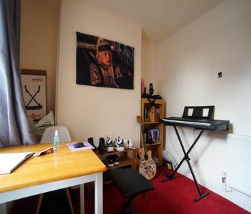 19 Fron Square - Photo 6