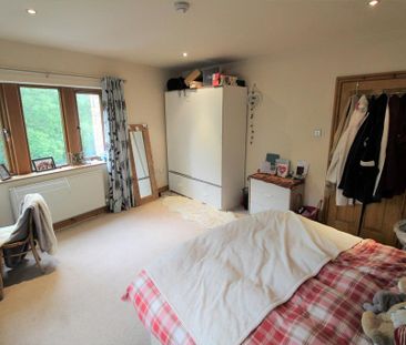 3 bedroom detached house to rent - Photo 5