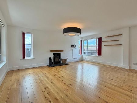 2 bedroom detached bungalow to rent - Photo 2