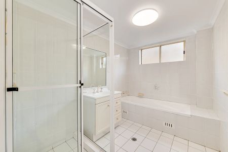 Bright and Private Three-Bedroom Apartment in the Heart of Lane Cove - Photo 4