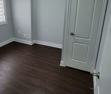 For Lease - 165 Russell Creek Drive Unit# B, Brampton, Ontario - Photo 5