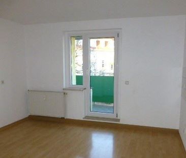 +++ Schöne 2-Raumwohnung mit Balkon und Wohnküche +++ - Foto 1
