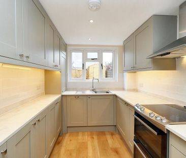 2 bedroom terraced house to rent - Photo 1