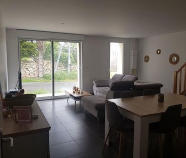 Location Appartement 3 pièces 85m² PONT L ABBE D ARNOULT 17250 - Photo 1