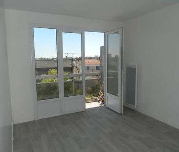 MONTREUIL Ruffins - Photo 3