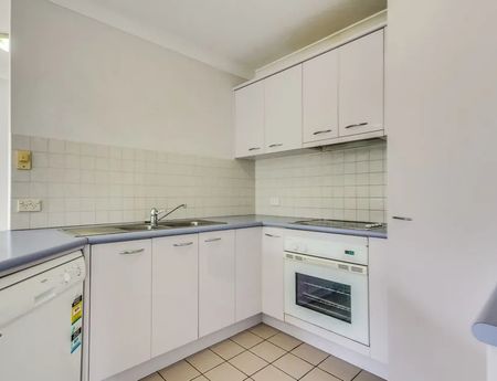 3A/8 Mitre St, St Lucia QLD 4067 - Apartment For Rent | Domain - Photo 2