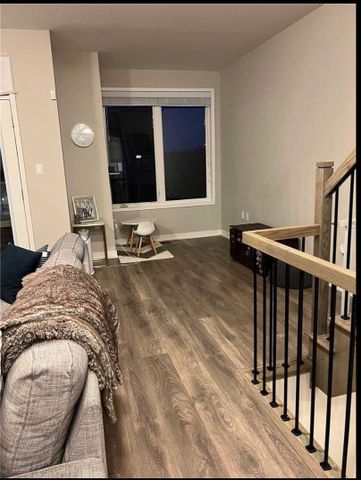 For Lease - 244 Wheat Boom Drive, Oakville, Ontario - Photo 5