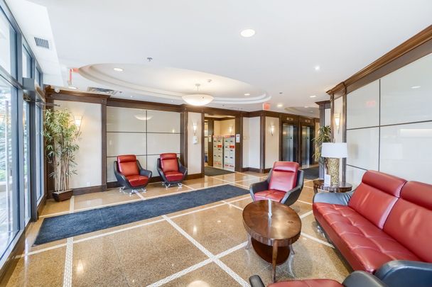 For Lease - 18 Harding Boulevard Unit# 211, Richmond Hill, Ontario - Photo 1