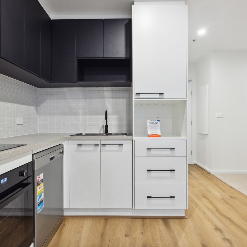 1 bedroom plus Study apartment in the latest Gungahlin's development; Sierra! - Photo 1