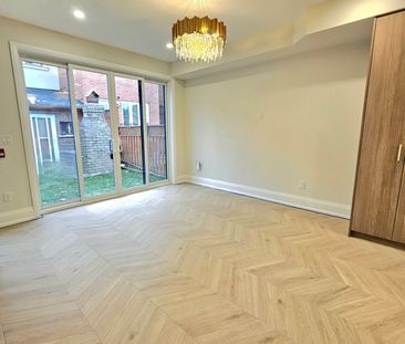 For Lease - 200 Emerson Avenue, Toronto, Ontario - Photo 3