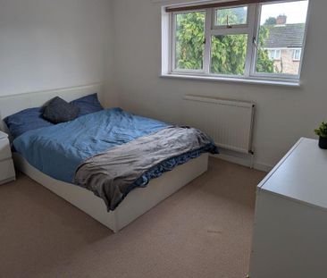 1 bedroom in a house share to rent - Photo 4