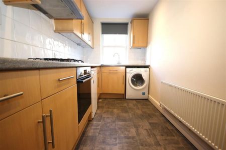 4 bedroom house to rent - Photo 4