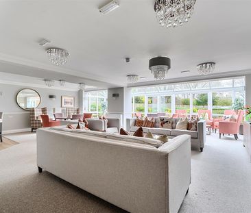 Eleanor Lodge, Knowle - Photo 2