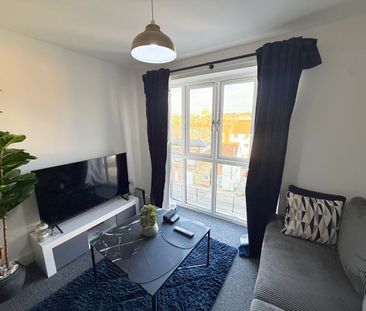 Newton Road, Yeovil, Somerset - Photo 2