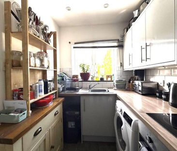 3 bedroom detached house to rent - Photo 4