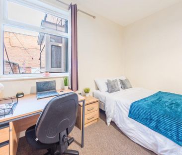 6 bedroom terraced house to rent - Photo 6