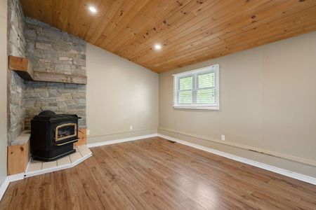 For Lease - 229 Morton Street, Thorold, Ontario - Photo 5