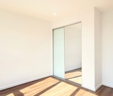 Brand New Double storey Townhouse with Three Bedrooms Two bathrooms... - Photo 1