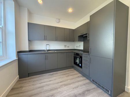 Hartington Place, Eastbourne - Photo 3