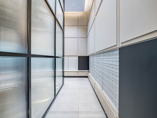 For Lease - 3220 William Coltson Avenue Unit# 327, Oakville, Ontario - Photo 1
