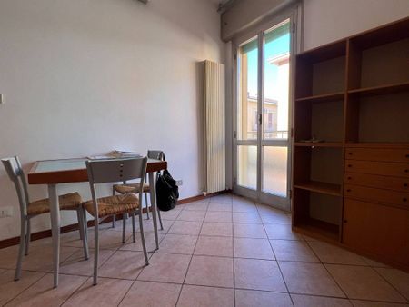 Panoramico ampio BIlocale nei pressi dell'Ospedale Maggiore - Photo 3