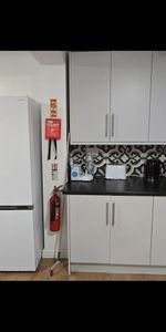 Room in a Shared House, Leyton, E10 - Photo 4