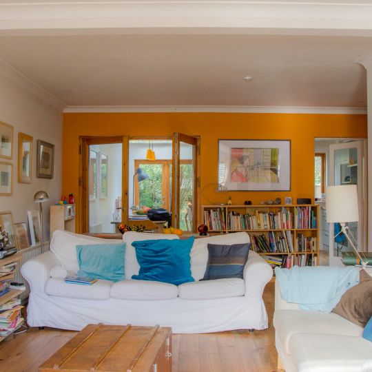 Beautiful room in shared apartment in Clontarf, Dublin - Photo 1