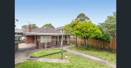 Renovated Family Home in a Prime Location - Photo 5