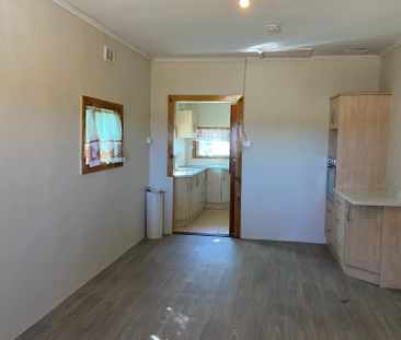 12-14 Dorset Street, Murray Bridge SA 5253 - Photo 4