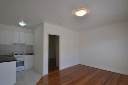 4/125 Grange Road, Glen Huntly. - Photo 3