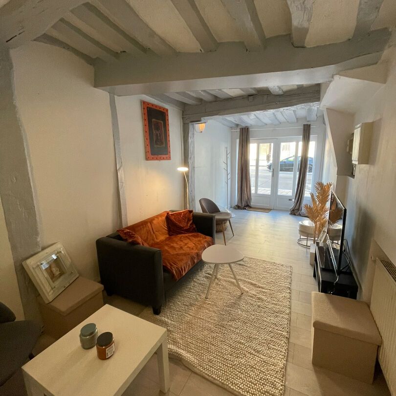 Location Maison 5 pièces 90m² - Photo 1