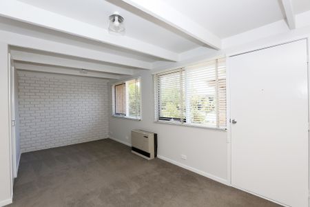 A newly renovated 1-bedroom unit - Photo 5