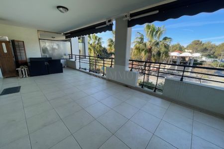 LOCATION A L'ANNEE 4 PIECES QUARTIER BOULOURIS 83700 ST RAPH - Photo 5