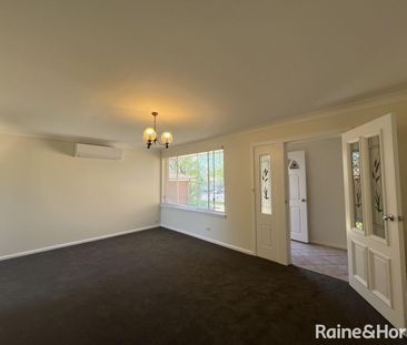 Updated and bright family home near James Shean Catholic High School - Photo 1