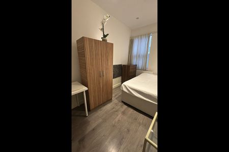 Room in a Shared House, Cricklewood Broadway, NW2 - Photo 2