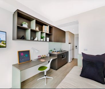 Signature Studio Apartment – Views - Photo 1