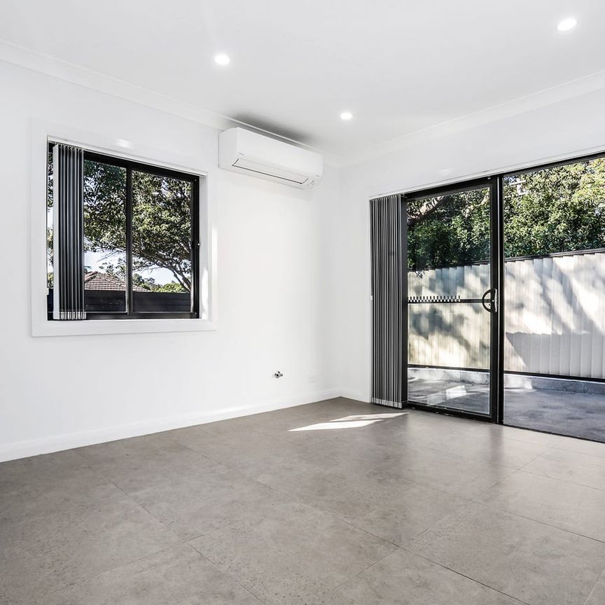 Modern 3-Bedroom Home with Ensuite & Secure Front Fence - Photo 1