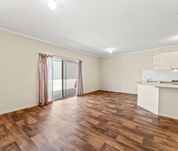 Spacious Four-Bedroom Home Offering Comfort & Convenience - Photo 2
