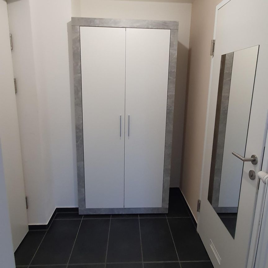 Exklusive 1-Zimmer-Wohnung mit Balkon in ruhiger Lage - Foto 1