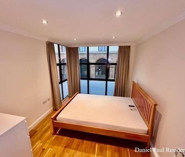 Warple Way, W3 - Photo 2