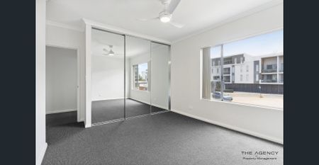 Modern 1 Bedroom apartment - Photo 3