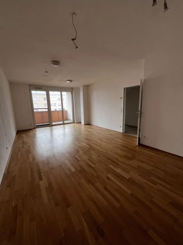 Modernes Wohnen mit Komfort: 2-Zimmer-Wohnung mit Balkon - 3/1/8 - Photo 2