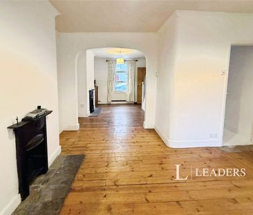 2 bedroom house to rent Hanover Street, Cheltenham, Gloucestershire... - Photo 1