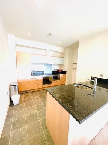 3 bedroom apartment to rent - Photo 5