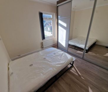 1 bedroom house of multiple occupation to rent - Photo 3