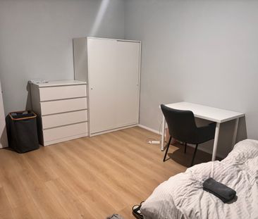 Cloverdale - Photo 3