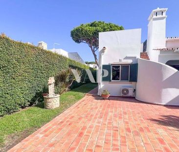 Luxury Villa for rent in Quarteira, Portugal - Photo 1