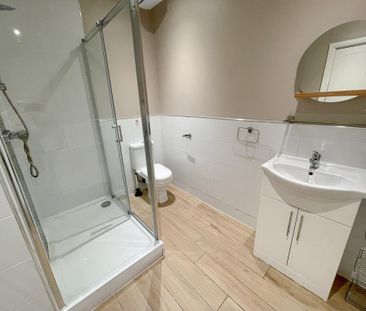 5 bedroom flat to rent - Photo 5